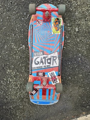VTG 1980s Vision Gator Mark Rogowski PRO MODEL Skateboard *SIGNED