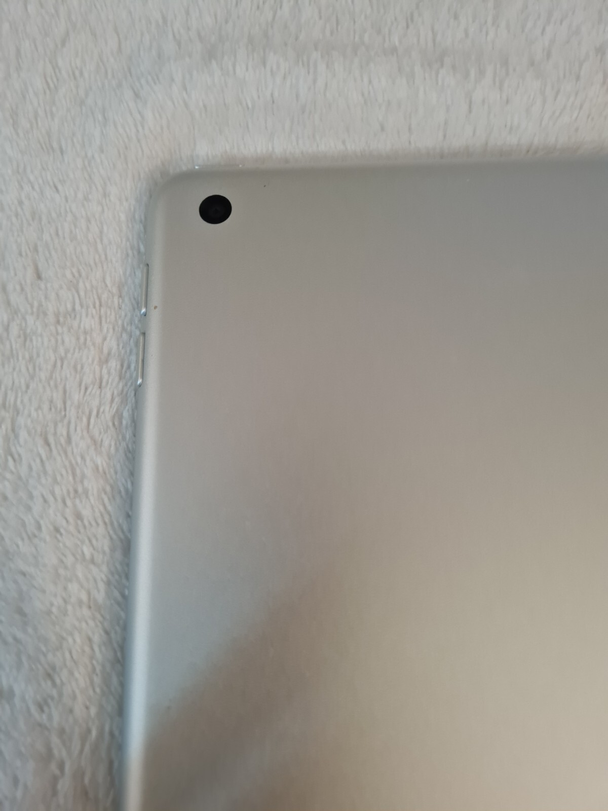 In Consegna La Nuova Versione Dell'iPad Più Popolare - (IT - Foto 8