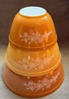 Vintage 3 Pyrex Orange Mixing Bowls Butterfly Gold Flowers Glossy Bright Color!
