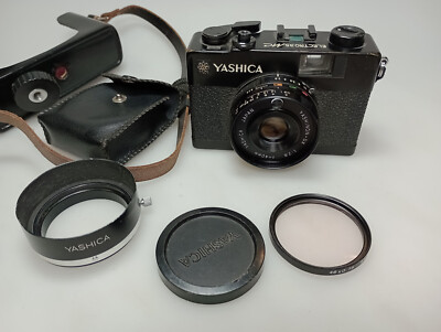 Yashica Electro 35 MC Black + Yashinon-DX 40mm F2.8 - LESEN / READ