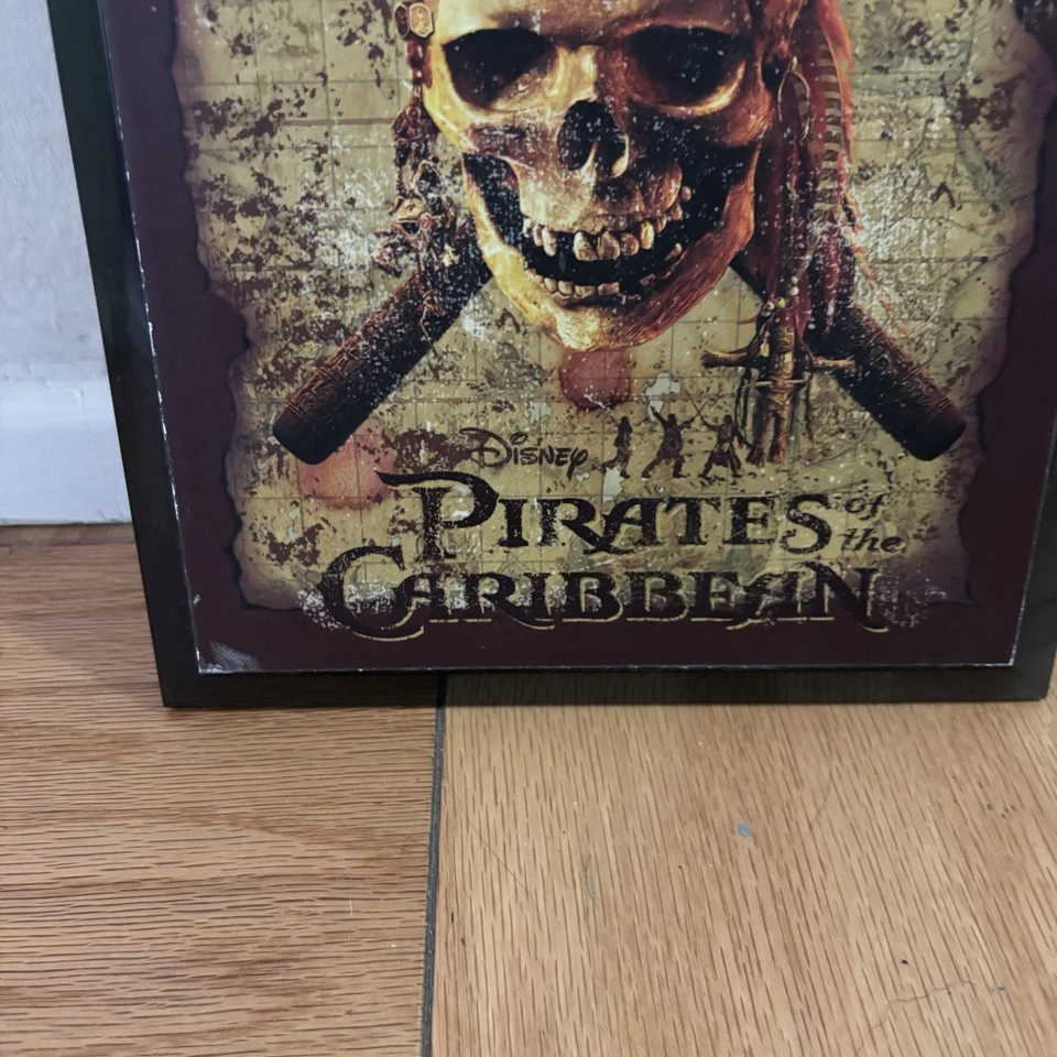 Conjunto de 2 placas decorativas de parede Disney's Piratas do Caribe no fim do mundo - Imagem 3 de 4