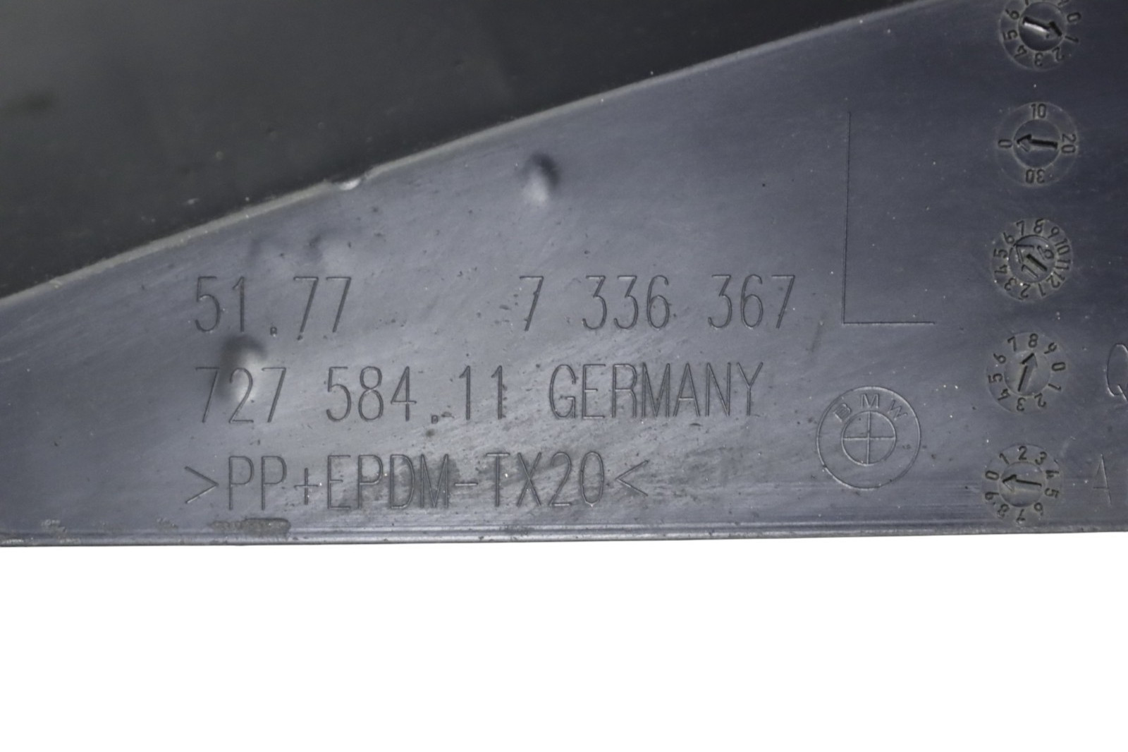 BMW I8 I12 Left Driver Side Rocker Panel Side Skirt Molding Trim 2014 - 2020 OEM