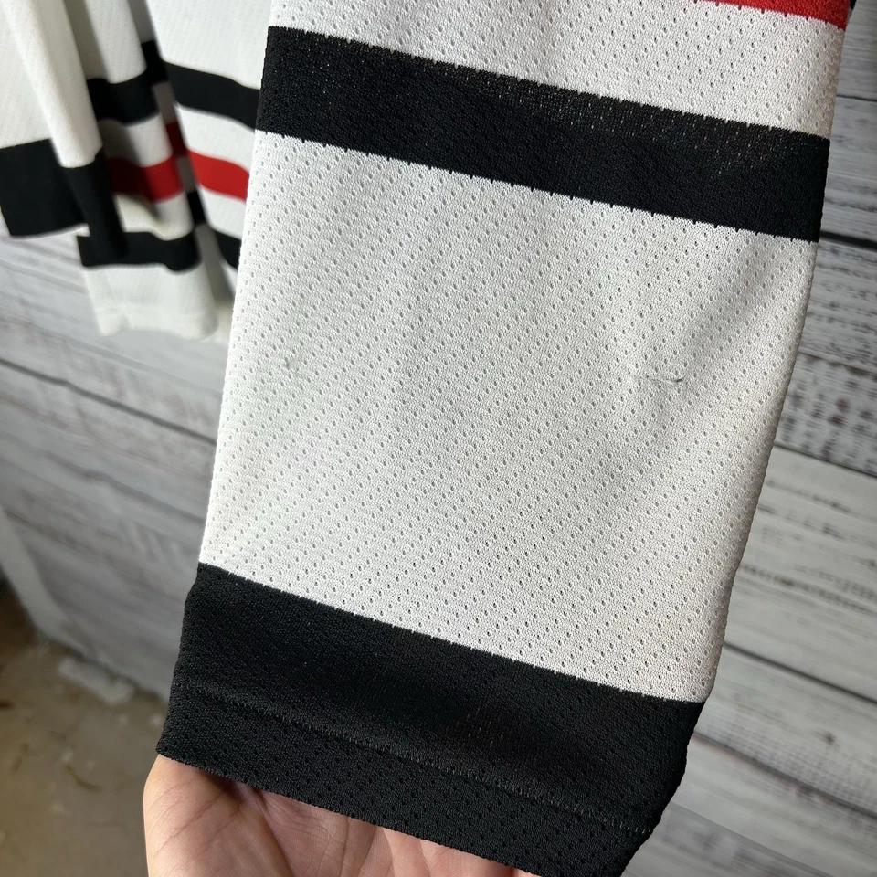 Camiseta deportiva cosida vintage CCM Chicago Blackhawks Ed Belfour #30 de la NHL para hombre grandes defectos Foto 2 de 4