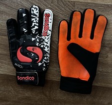 Child’s Sondico Match Goalkeeper Gloves (Size 6)