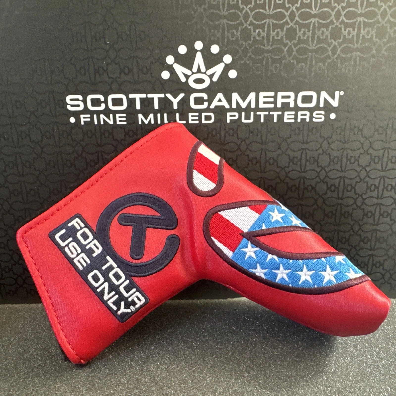 New Scotty Cameron Tour Only Red “USA” Industrial Circle T Blade Headcover