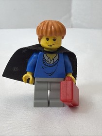 Lego Harry Potter Set #4722 - Gryffindor House - 100% Complete - No Manual -2001