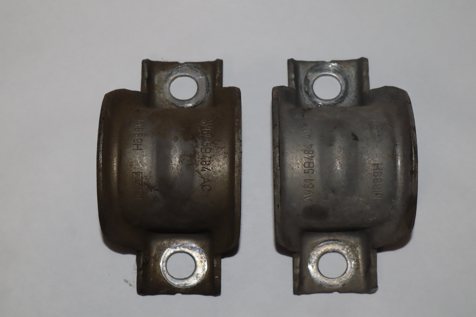 2015 FORD FOCUS ST REAR SWAY BAR BRACKETS PAIR eBay