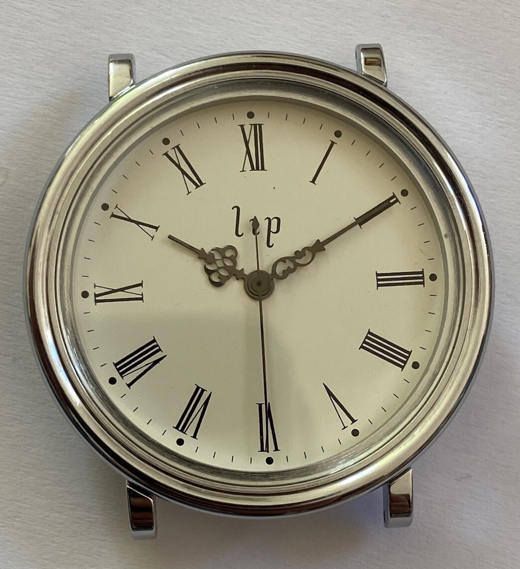 Boîtier acier Lip mécanique R562 de 36,2 mm pour projet horlogerie vintage