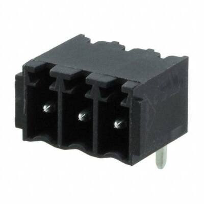SHROUDED HEADER RIGHT ANGLE PC