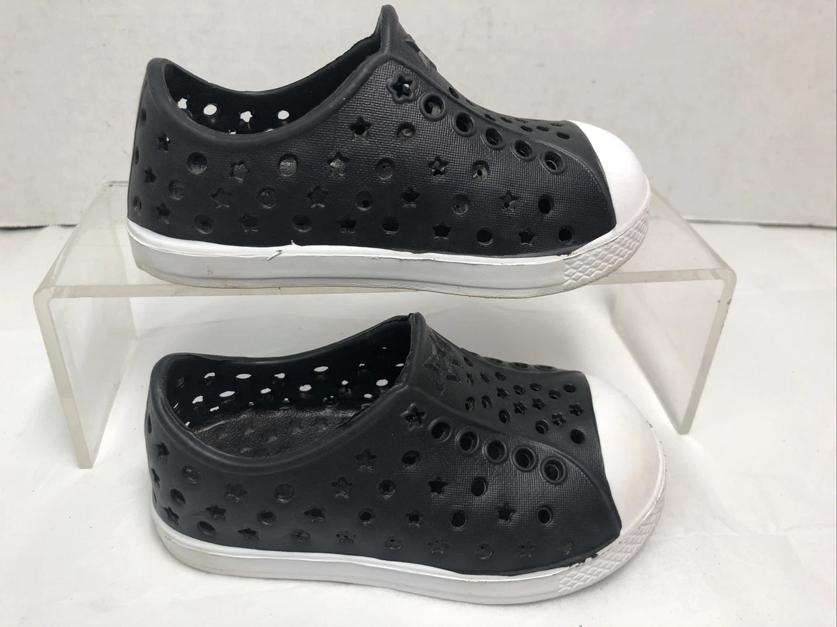 Wonder nation deals rubber shoes
