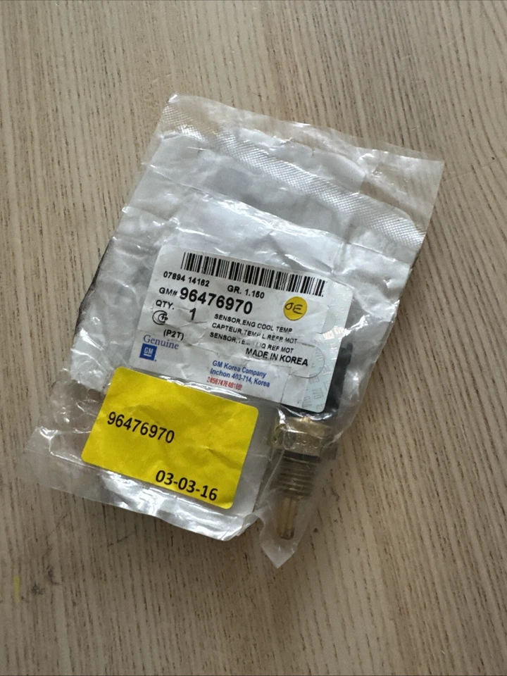 Genuine Coolant Temperature Sensor Fits CHEVROLET AVEO KALOS SPARK 96476970 - Image 4 of 4