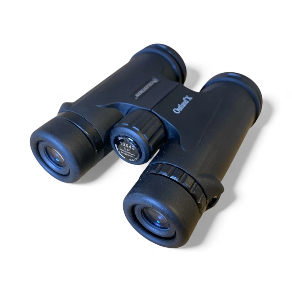 Celestron Outland X 10x42 Waterproof Binoculars in Black - Image 2 of 4