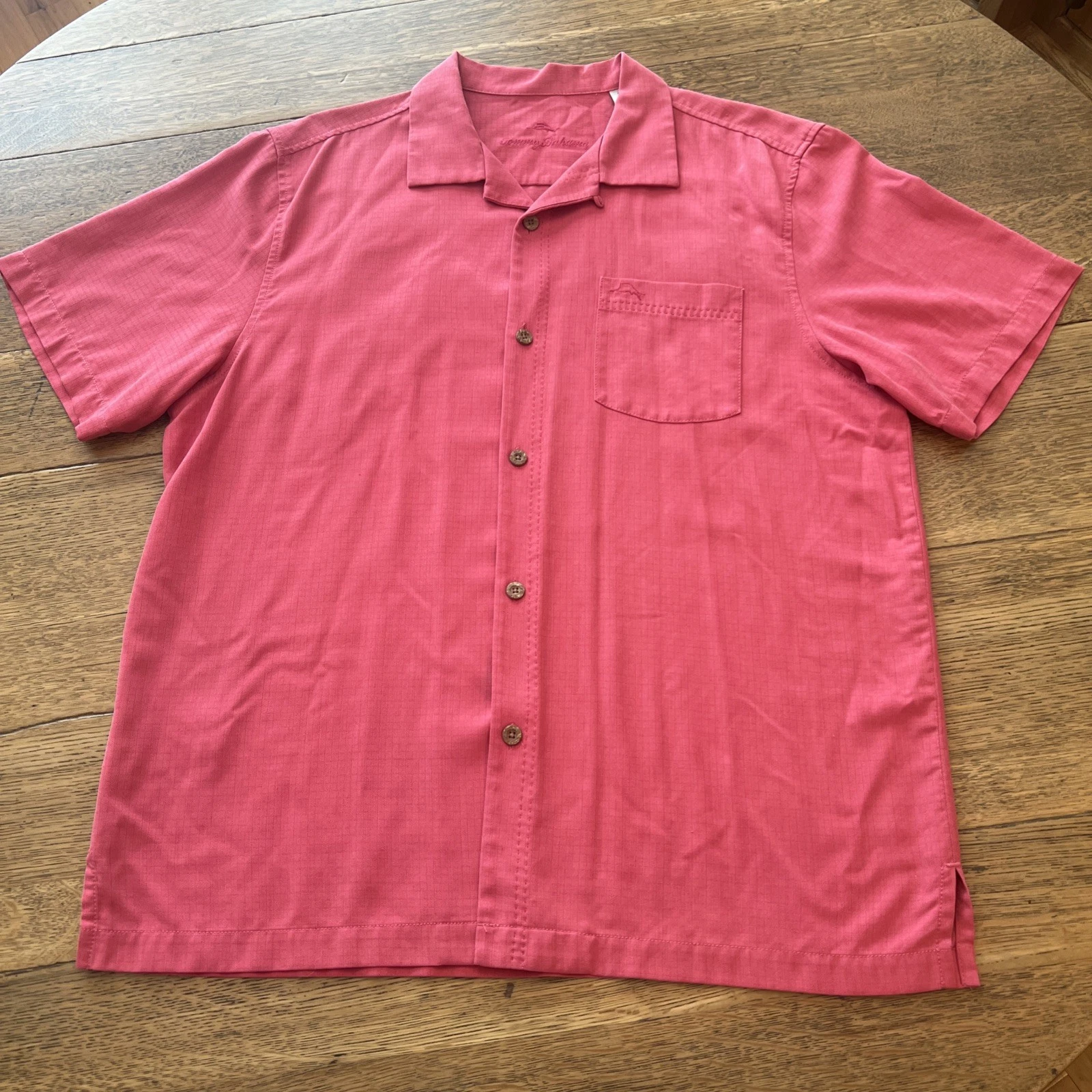 Tommy Bahama Camp Shirt Men's Large Salmon Pink Short Sleeve COOLMAX Silk Blend
Opens in a new windo