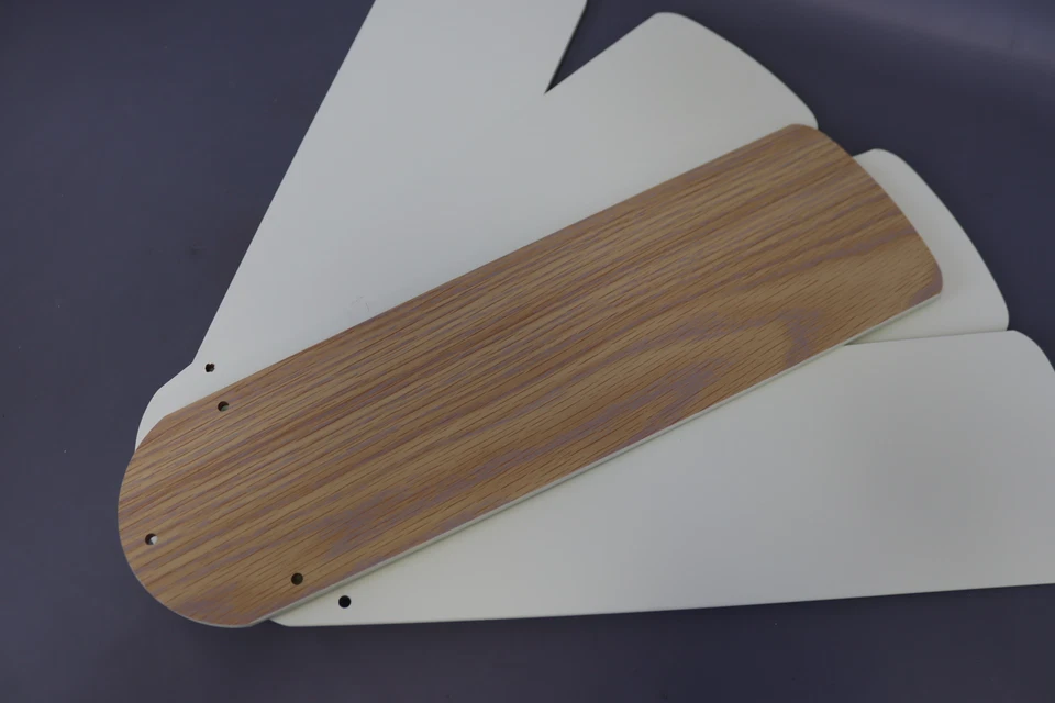 Westinghouse 7741600 52 aspas de ventilador reversibles de roble blanco y blanqueado 5 unidades Foto 3 de 4