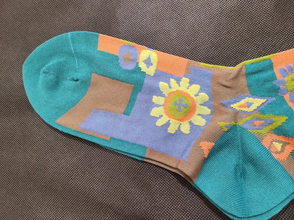 Calze patchwork M.&KYOKO verdi made in Japan - Immagine 4 di 4