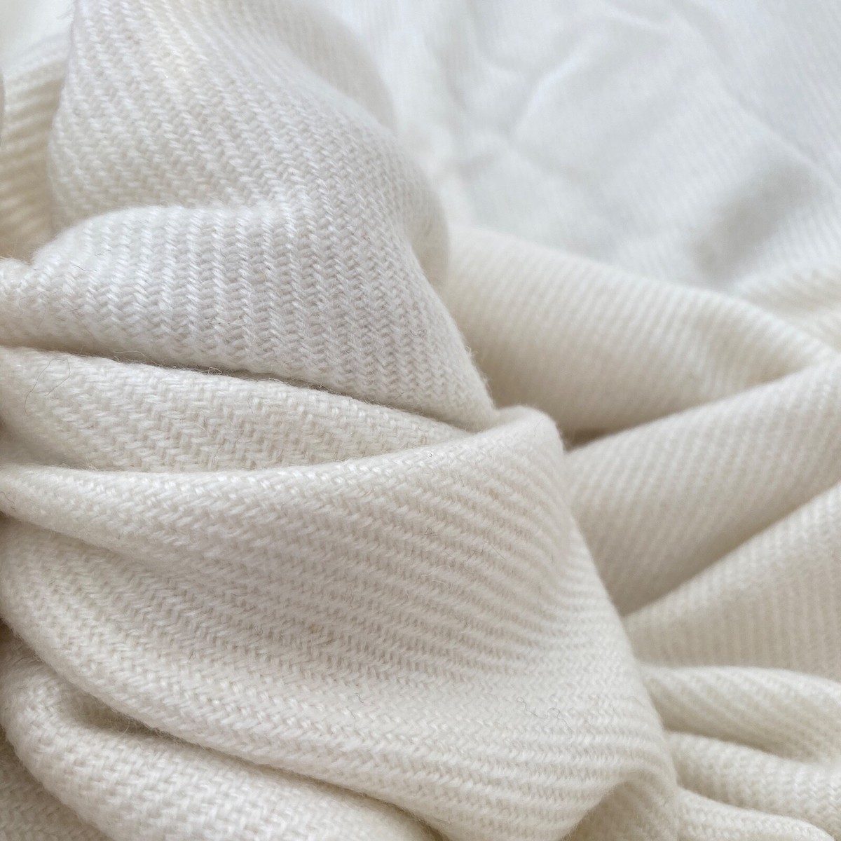 Couverture En Cachemire Lhotse Faite Main Au Népal - 264x220 Cm - Couvre-lit Luxe Blanc
