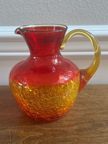 VINTAGE AMBERINA CRACKLE GLASS PITCHER 6.5" TALL HAND BLOWN RED TO YELLOW - Picture 2 of 9