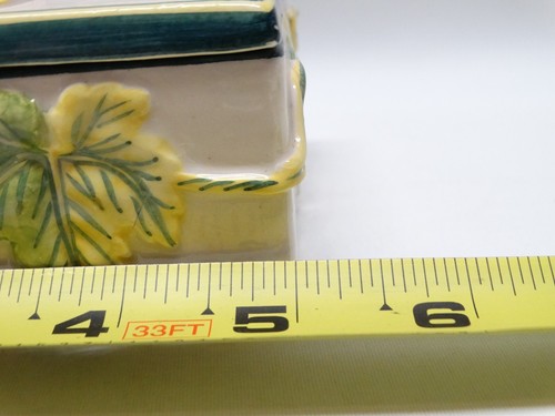 Vtg Ceramic Trinket Box Grape & Vine Design White w/Yellow & Green Italy Signed - Picture 10 of 12