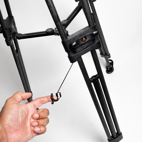 Video Tripod: E-Image GC102 2-Stage Carbon Fiber, with GH10L Head, Back, Spikes - Picture 17 of 19