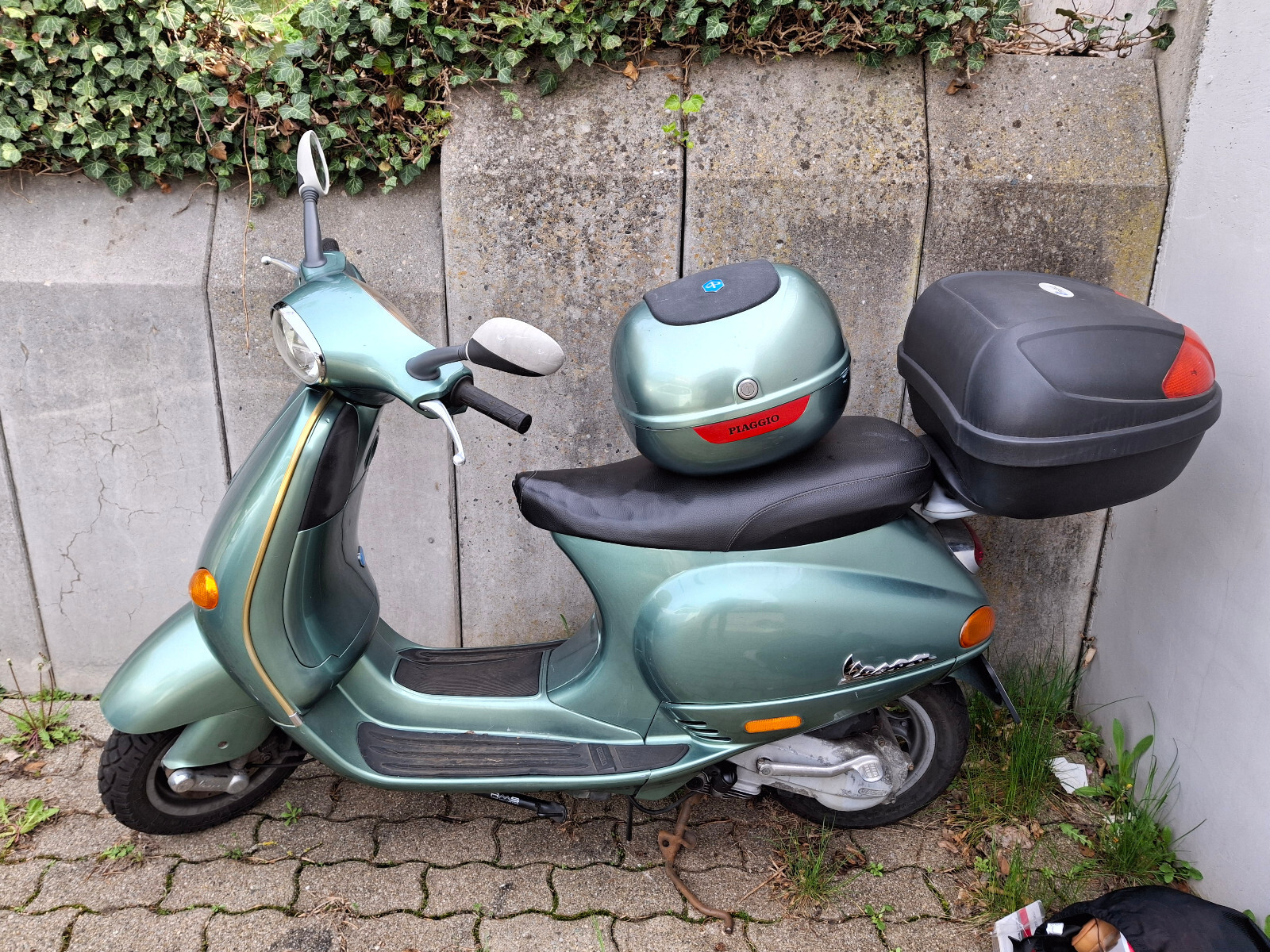 Bild 1 von 3