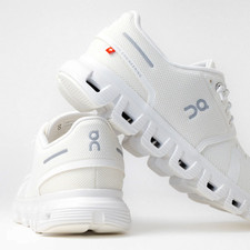 On Cloud 6 Women's Running Shoes - White