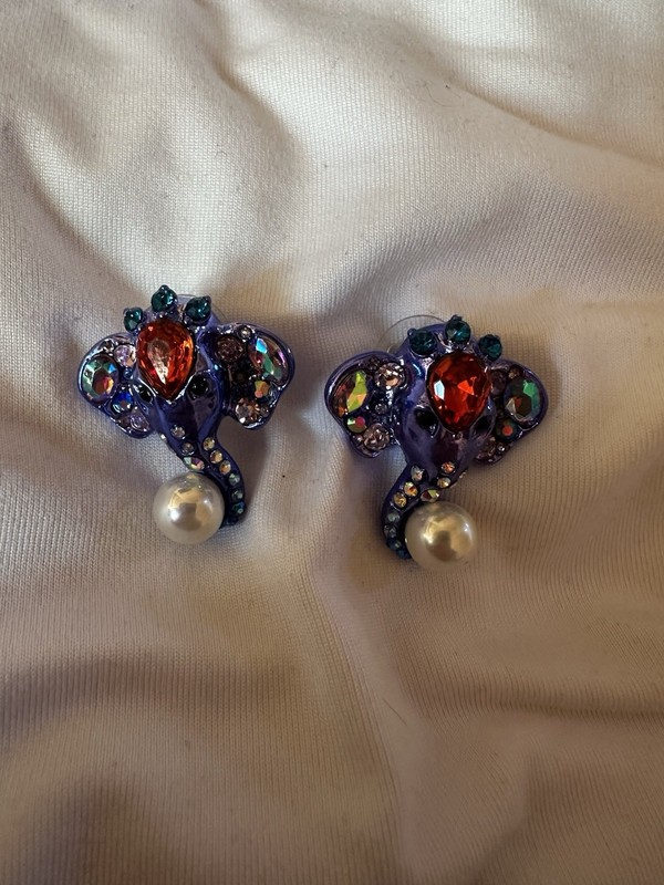 Betsey Johnson  Elephant Earrings Purplish Red