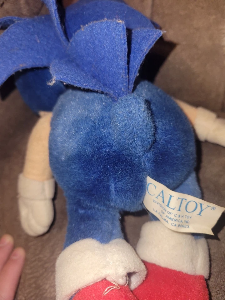 Caltoy 1994 Sonic 14’ And Tails 13’ Stuffed Animals/Plush - Image 4 of 4