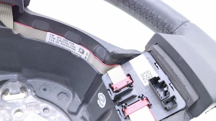 Lenkrad VW Golf IV Variant 1J 1K0941091AA P1620468 - Bild 4 von 4