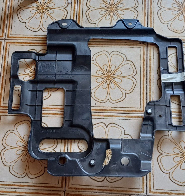 MONTAGGIO TAPPETO PAVIMENTO DX EVOQUE COD K8D2-130B14-A
