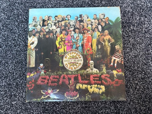 The Beatles – Sgt. Pepper’s Vinyl LP UK 1st Press Mono PMC 7027 XEX 637-1 /638-1