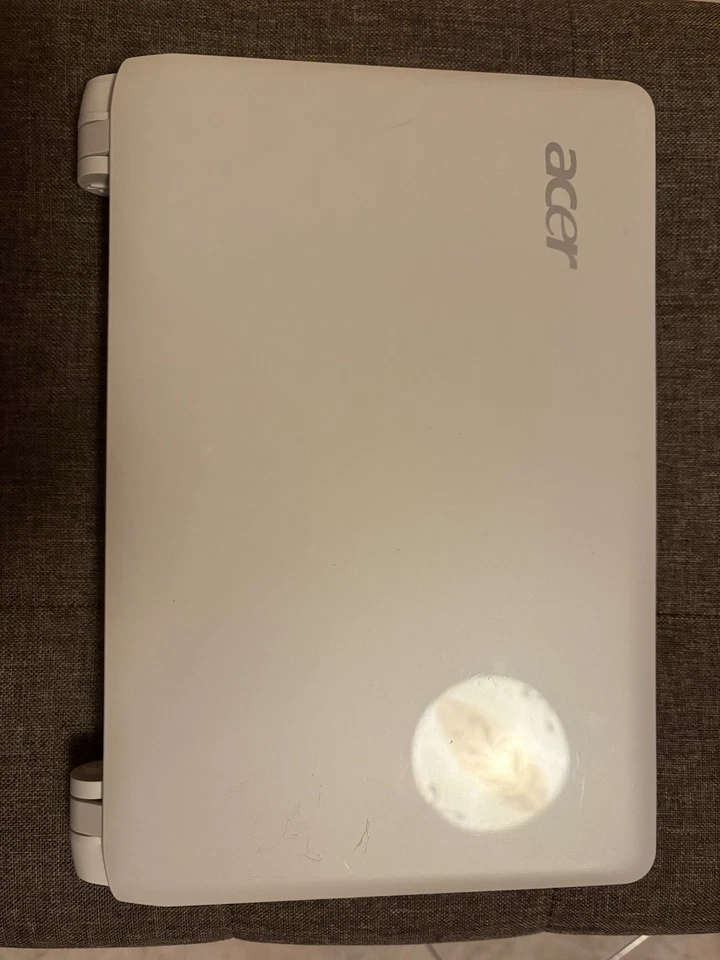 Acer Aspire 1810TZ 1810 Notebook Portatile. 1.3 Ghz 4 GB RAM , 250 GB HDD - Immagine 3 di 4