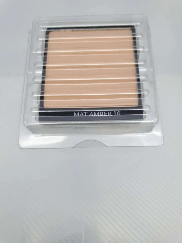 Givenchy Matissime  Powder Foundation SPF 20   Nr. 16 Mat Amber 7,5 g - Bild 3 von 3