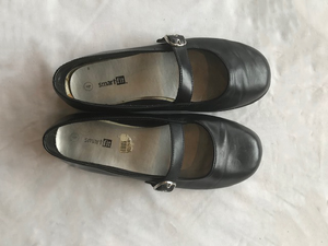 fancy black flat shoes