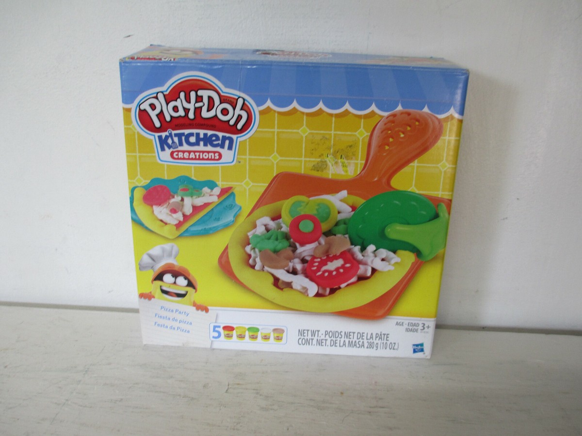 Play-Doh Kitchen Creations Pizza Party Set