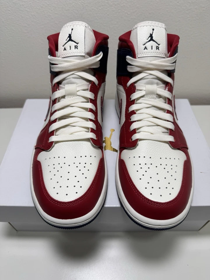 Talla 8 - Air Jordan 1 SE 2022 Mid USA W Foto 2 de 4