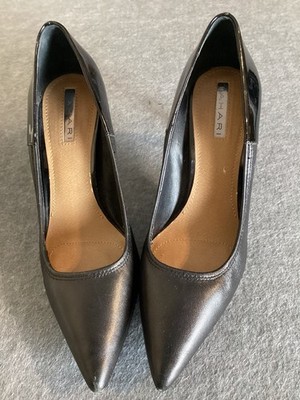 Dark Academia Corpcore Tahari Peyton black pebble & Patent Leather 8-1/2M Pump