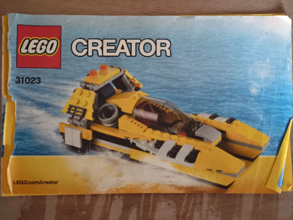 LEGO Creator 31023 Yellow Racers, foto 2 di 5