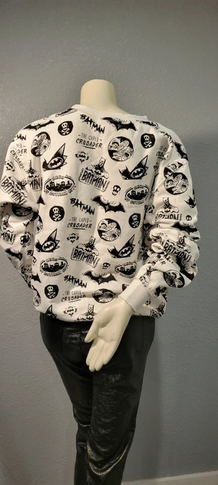 Batman Nuevo Suéter Cuello Redondo Manga Larga Blanco Y Negro Cuello Redondo Mujeres S Nuevo con Etiquetas Foto 3 de 4