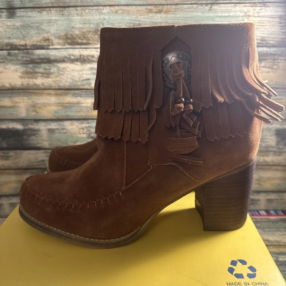 SBICCA "Jessa" Suede Leather Ankle Boot~Tan~Fringe Boho Style Size 10 - Image 3 of 4