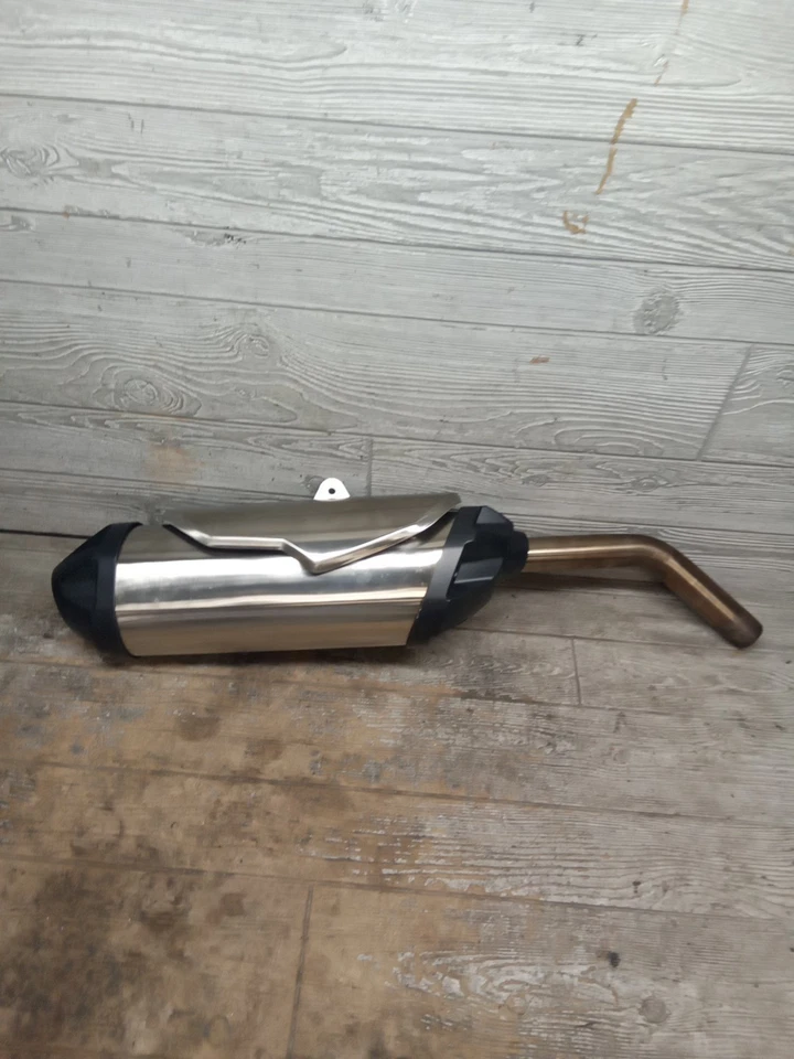 Triumph Tiger XC800 XC 800 Genuine Exhaust Silencer Muffler 2205040 - Image 2 of 4