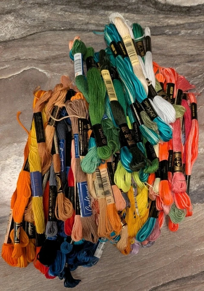 HUGE LOT Of 100+ Mixed Embroidery Floss Thread J & P Coats DMC Kraftways - Image 2 of 4