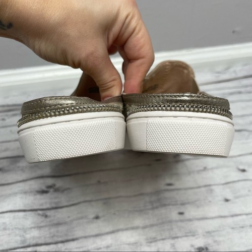 BOTKIER Sneakers Womens Size 8 Slip On Gold Leather Croc Print Summer Casual - Picture 6 of 9