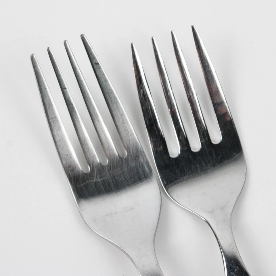 Lot Of 4 Splendide SPL10 (Stainless) Flatware 2 Dinner Forks 2 Salad Forks - Image 3 of 4