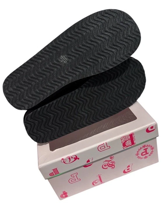 Botas Victoria Secret ROSA Bling Piel Sintética Mukluks Negras y Plateadas Talla 5-6 Pequeñas Foto 3 de 4