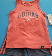 Adidas Girls 2 Piece Outfit Set Size 5 Coral Tee Gray Shorts Athletic