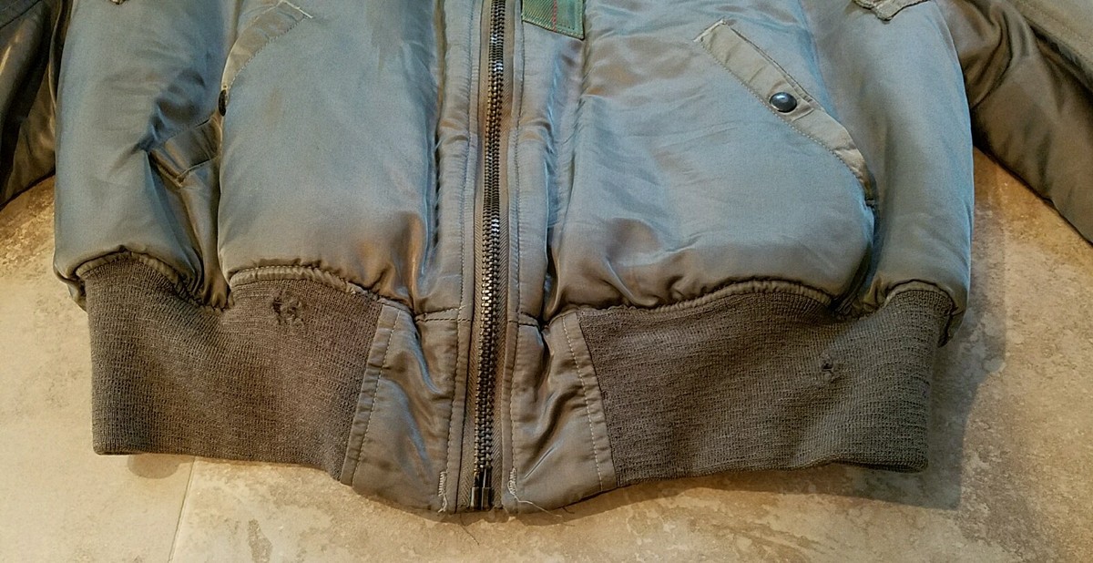 s-l1200.jpg s-l1200.jpg