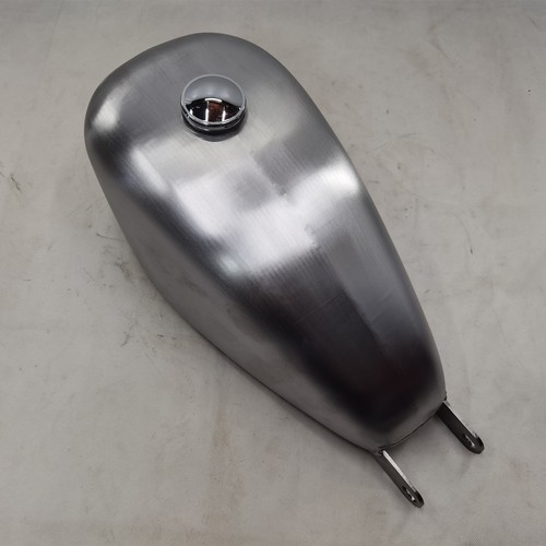 Tanque de combustible plateado gasolina gasolina para Harley Softail StreetBob M8 2018-2022 sin pintar - Imagen 3 de 9