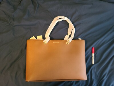 Michael Kors Jet Set Travel Chain Luggage MD TZ Mult Func Tote NWT