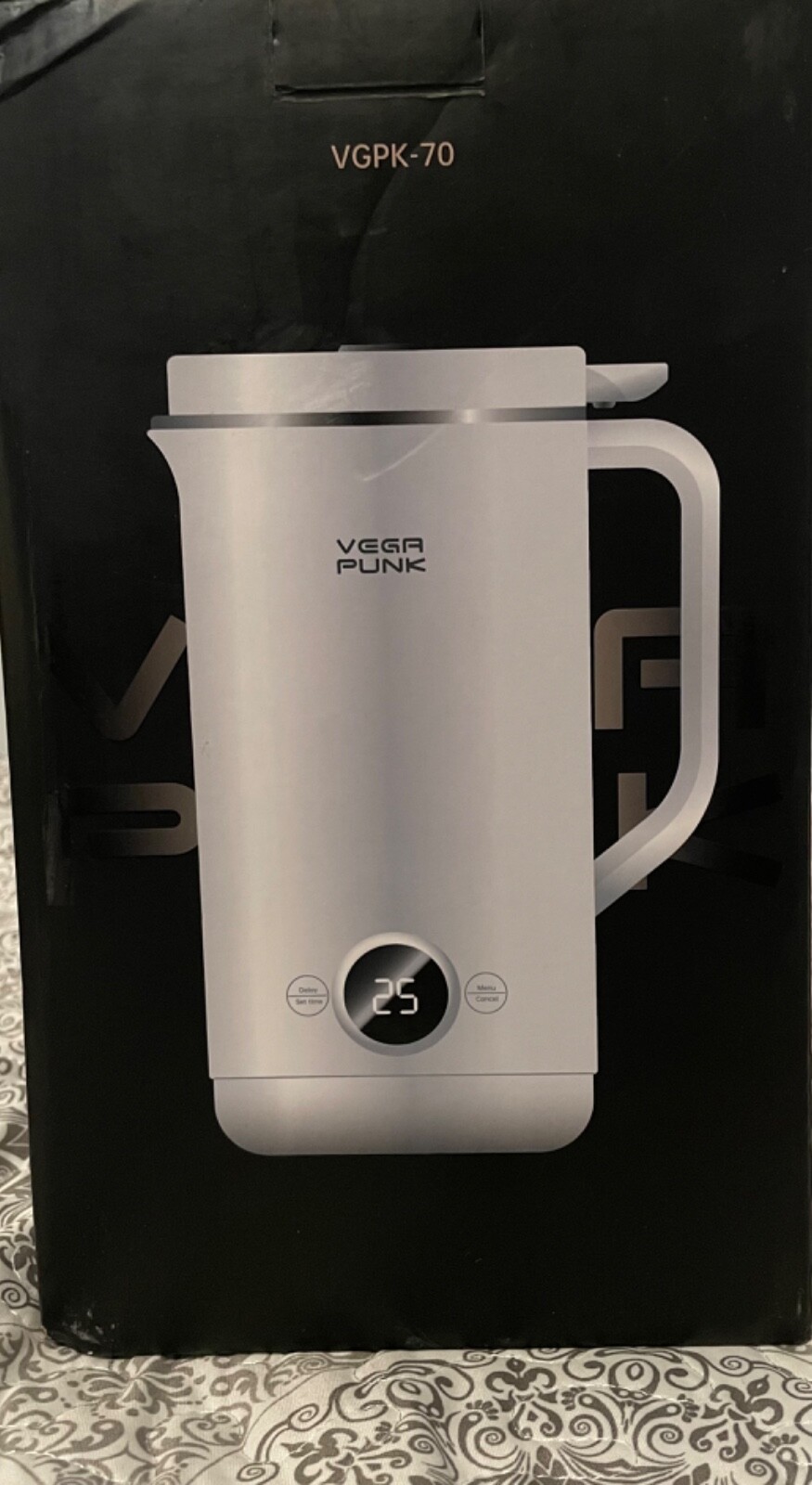 VEGAPUNK Nut Milk Maker Machine 20oz Smart Automatic Cold and Hot