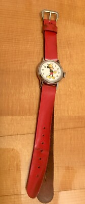 Vintage Ingersoll Disney Micky Mouse Moving Hands watch Amazon.com: Disney Mickey Moving Hands Watch - Vintage  main image 2